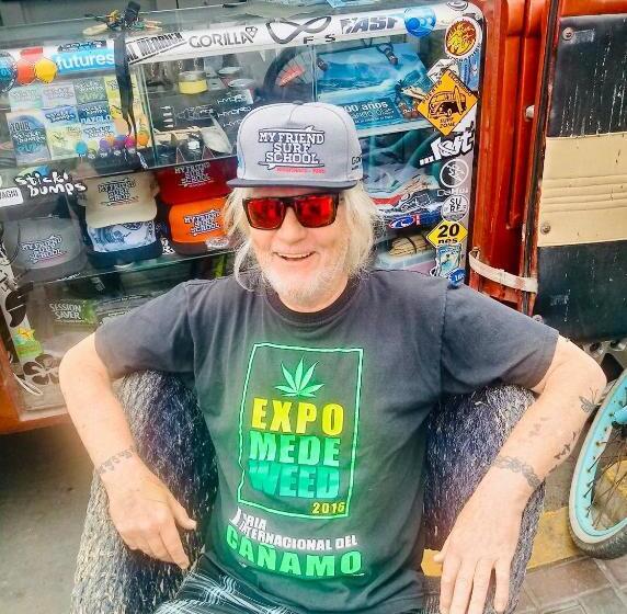 Surf Hostel My Friends