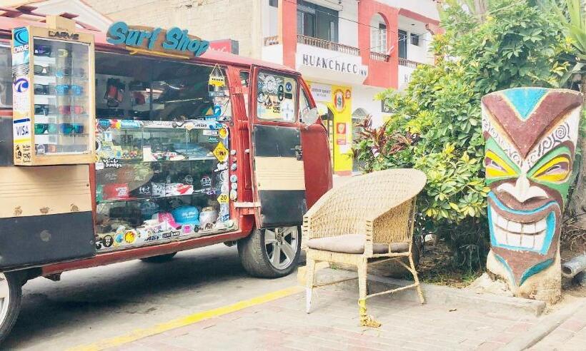 Surf Hostel My Friends