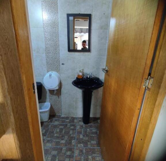 호스텔 Estaciones