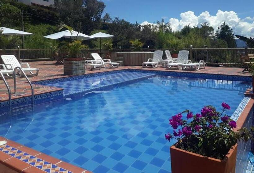 호스텔 Estaciones