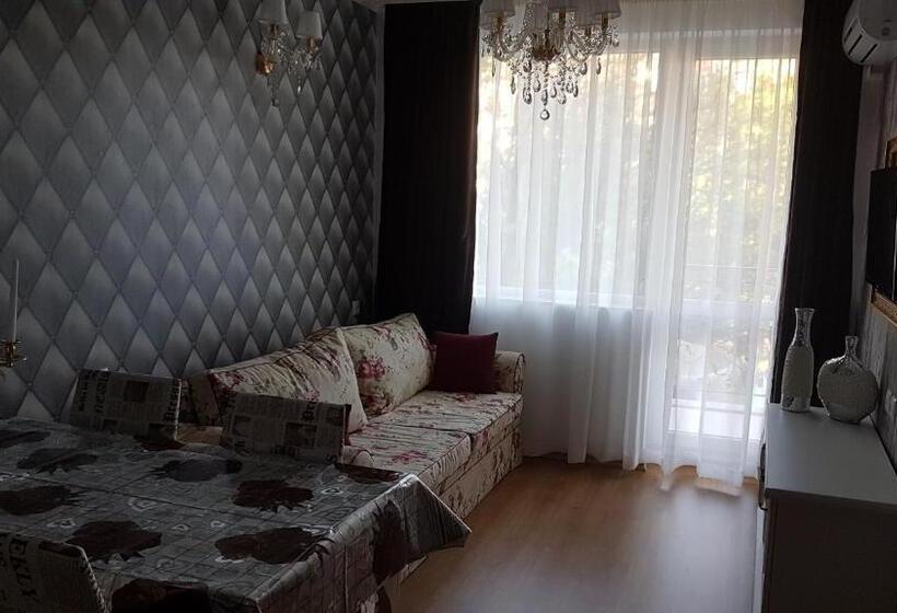 Apartments Sweet Home 4