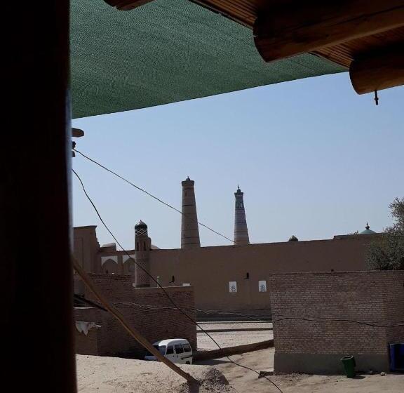 ベッドアンドブレックファースト Khiva Abdulla Guest House