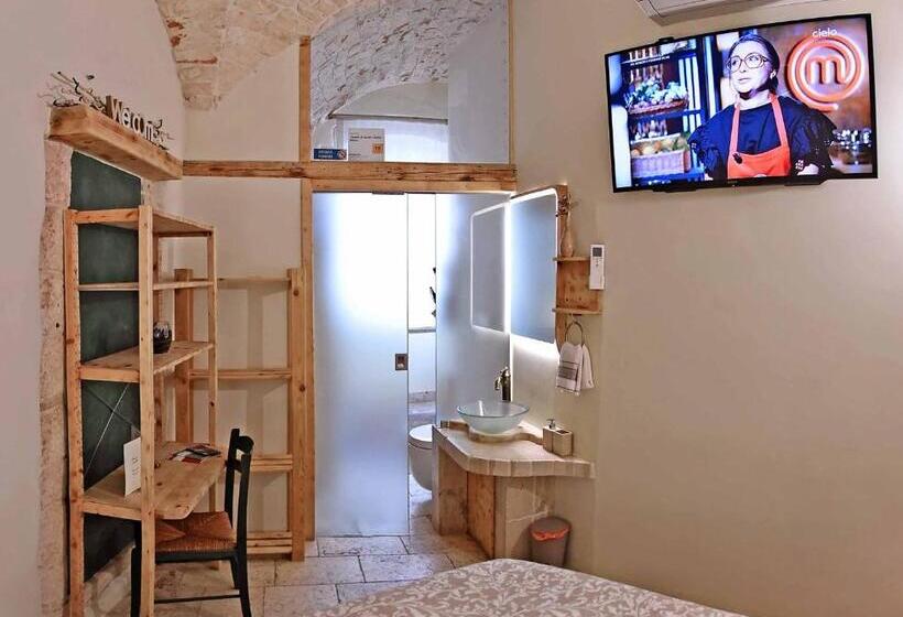 Bed and Breakfast L Angolo Di Gaudì, Alcoba Blanca