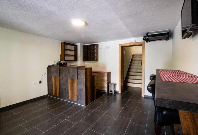 Bed and Breakfast Sobe Kod Bakija