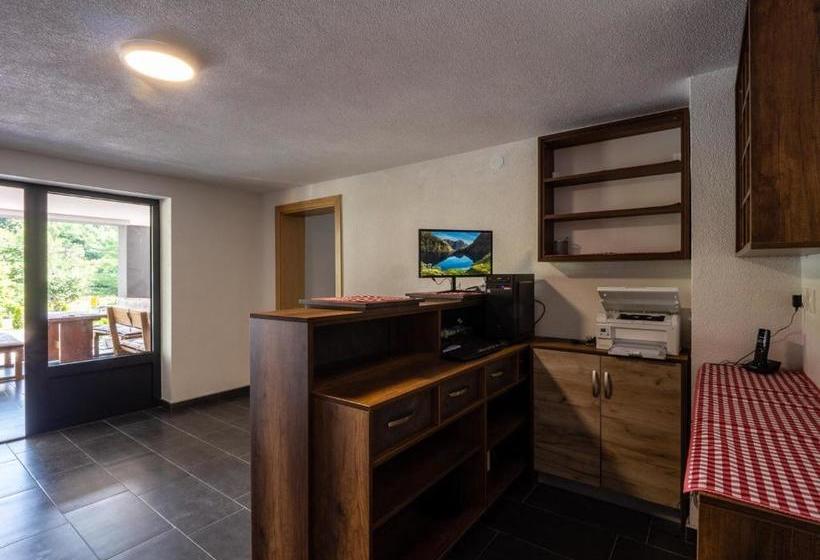 Bed and Breakfast Sobe Kod Bakija