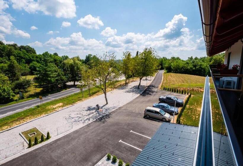 Bed and Breakfast Sobe Kod Bakija