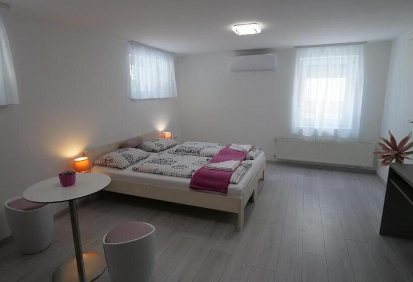 فندق Anna Villa Füred Boutique Rooms