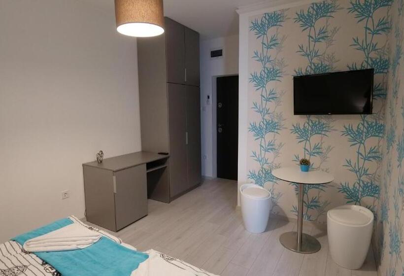 酒店 Anna Villa Füred Boutique Rooms