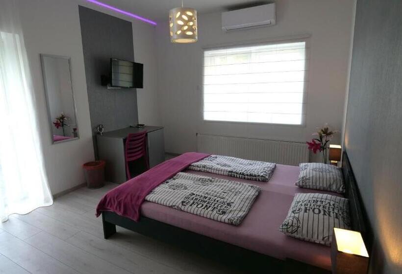 فندق Anna Villa Füred Boutique Rooms