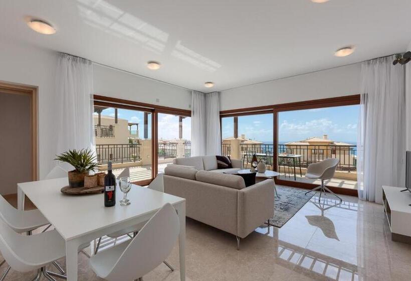 Отель Aphrodite Hills Rentals   Premium Serviced Apartments