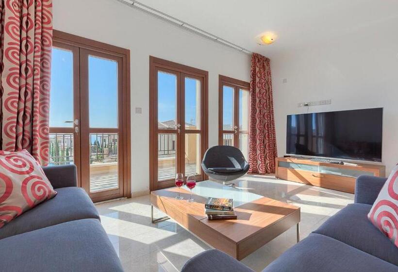 Отель Aphrodite Hills Rentals   Premium Serviced Apartments