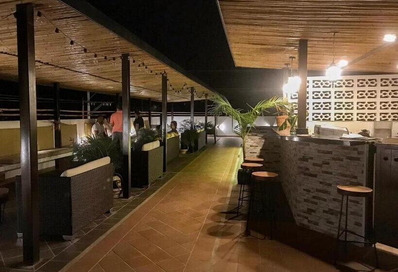 酒店 Apolonia Boutique