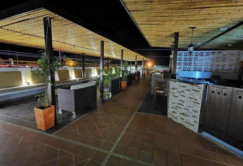 酒店 Apolonia Boutique