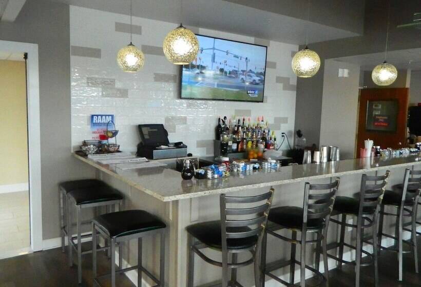 هتل Best Western Plus Ocean City