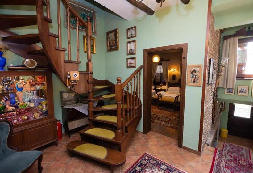 فندق Bujtina Sidheri