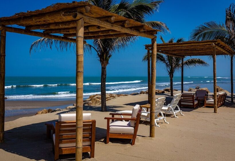 בית מלון כפרי Bungalows & Suites Punta Camarón