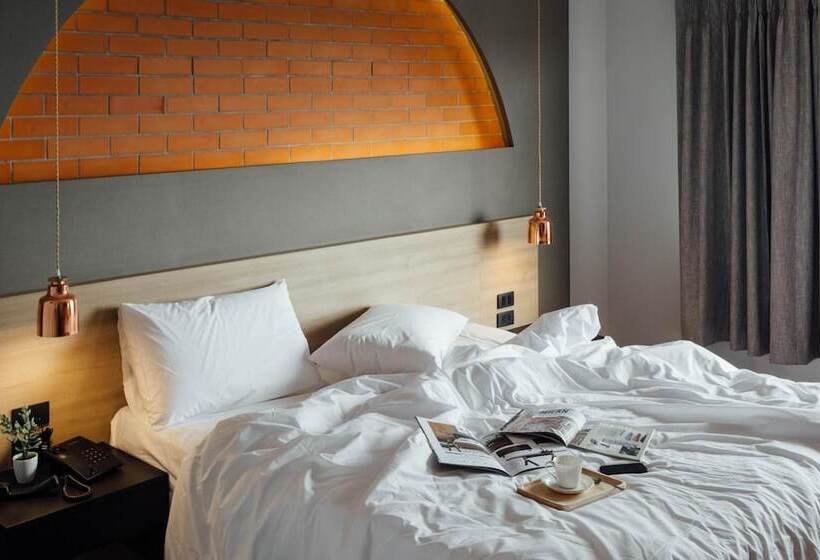 Clay Hotel Udonthani