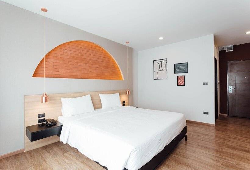 Clay Hotel Udonthani