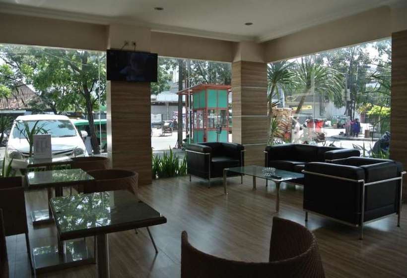 ホテル Grand Tulip