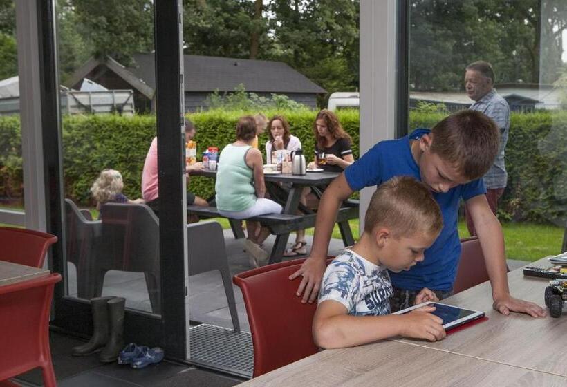 호텔 Groeps Villa 24 Pers