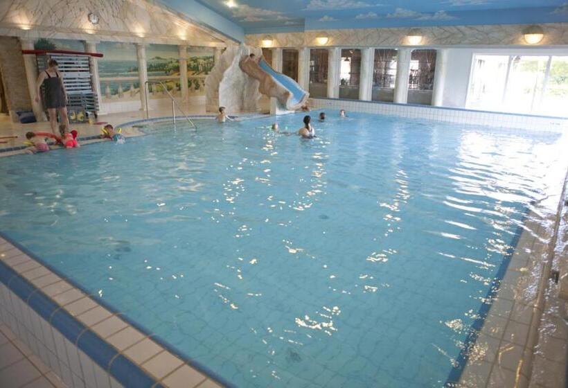 هتل Groepsboerderij 20 Pers