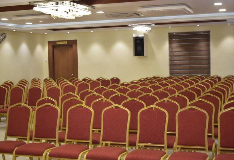 בית מלון כפרי I Residency