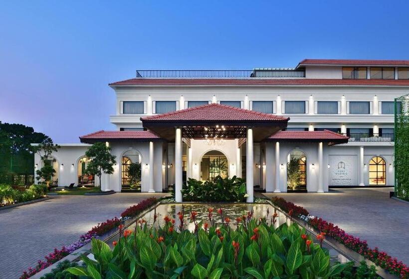 Отель Port Muziris, A Tribute Portfolio