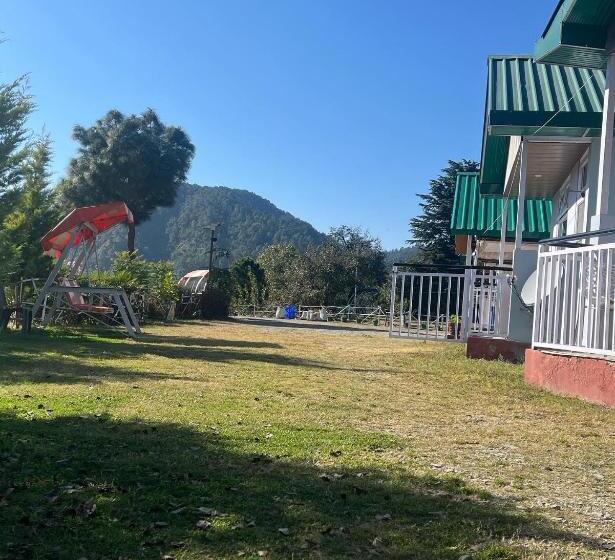 فندق Snowdrop Eco Resort