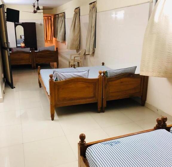 Отель Temple View Annex