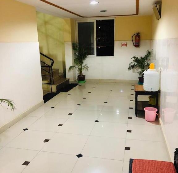 Отель Temple View Annex