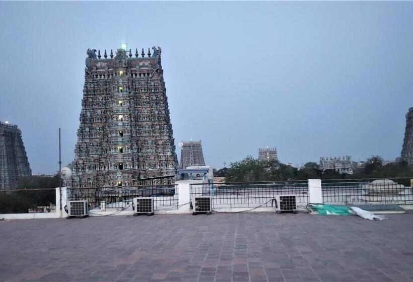 هتل Temple View Annex