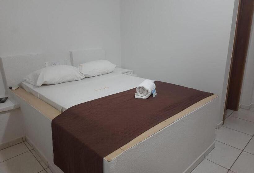 Londres Royal Hotel Cama De Alvenaria