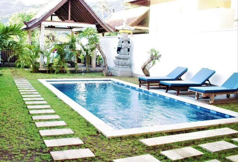 פנסיון Adore Guesthouse