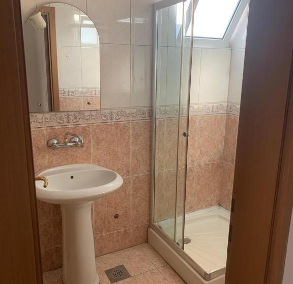 پانسیون Apartments Dibra