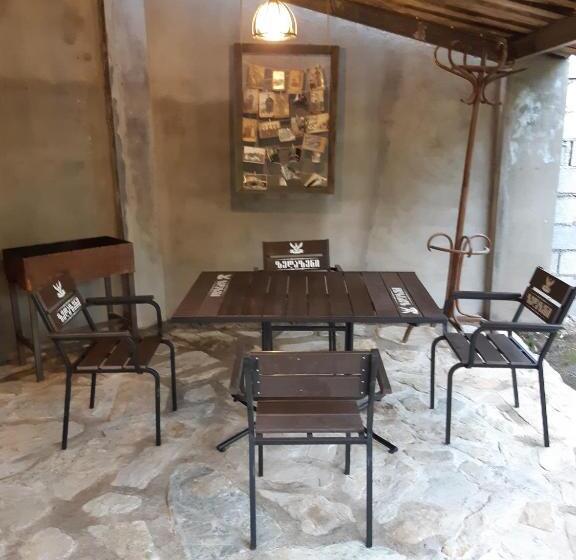 پانسیون Guest House Chiko