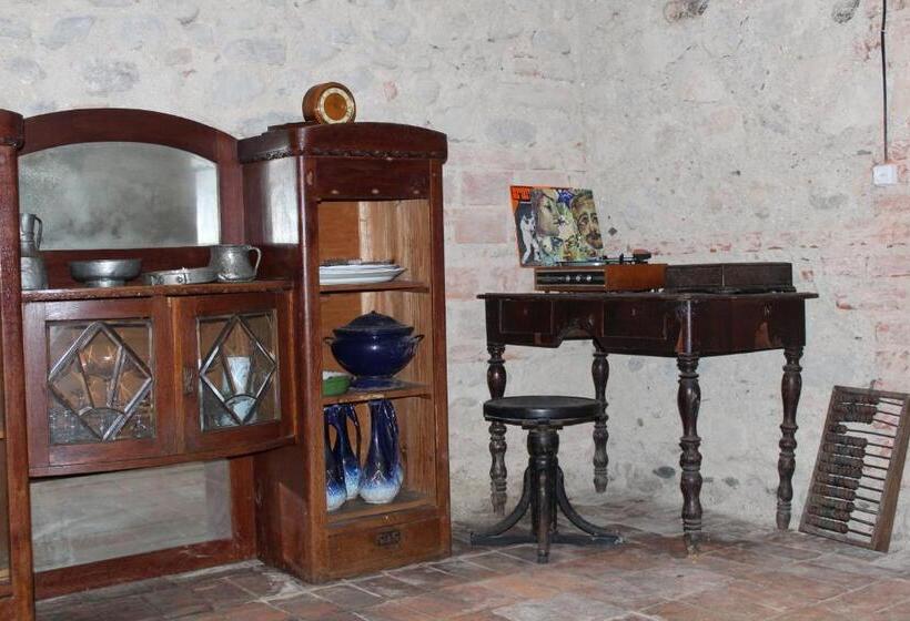 پانسیون Guest House Chiko