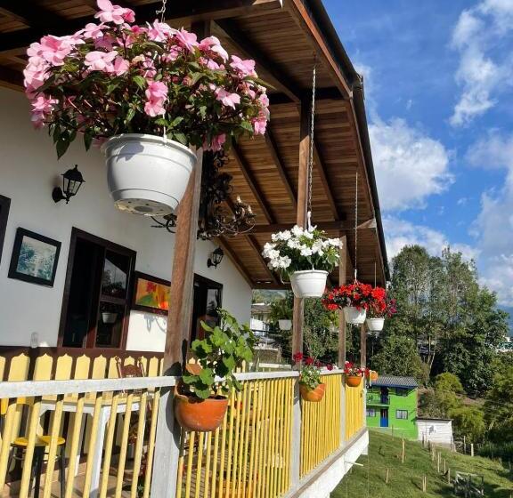 膳宿费 La Posada De La Abuela Salento