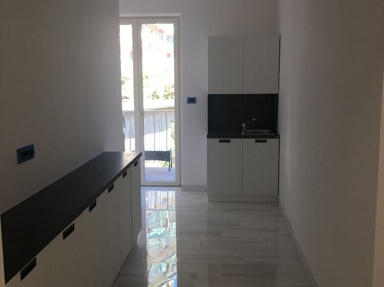 پانسیون Le Divine Di Via Olivieri   Reception Via Xxv Aprile 5