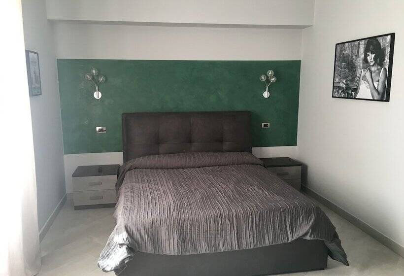 پانسیون Le Divine Di Via Olivieri   Reception Via Xxv Aprile 5