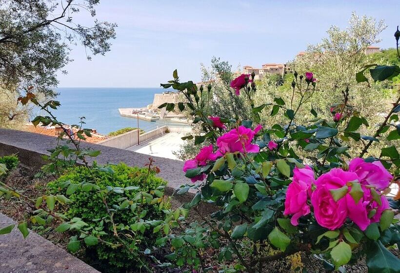 پانسیون Momo Sea View Apartments