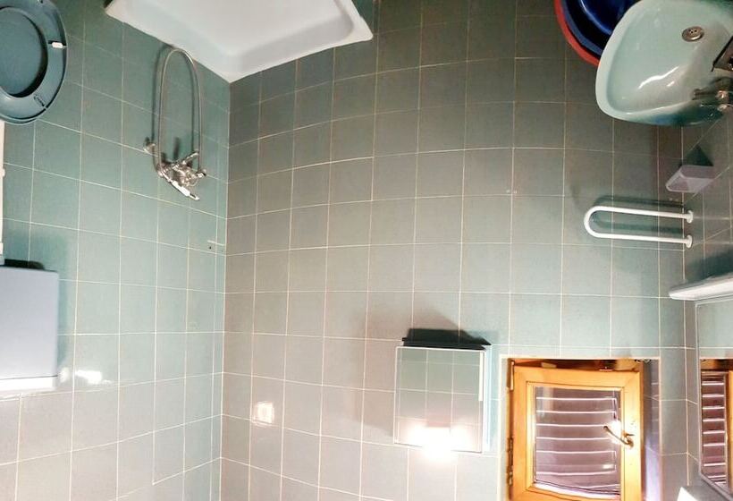 پانسیون Momo Sea View Apartments