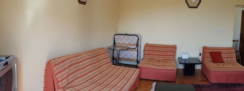 پانسیون Momo Sea View Apartments