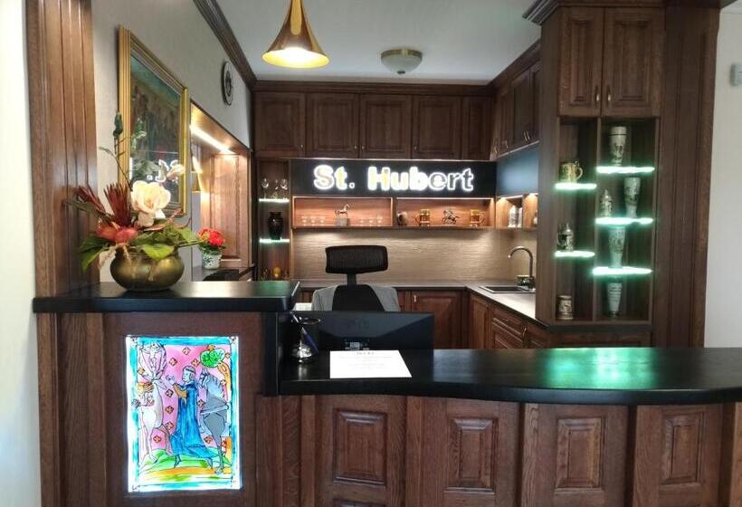 ペンション St. Hubert Vendégház