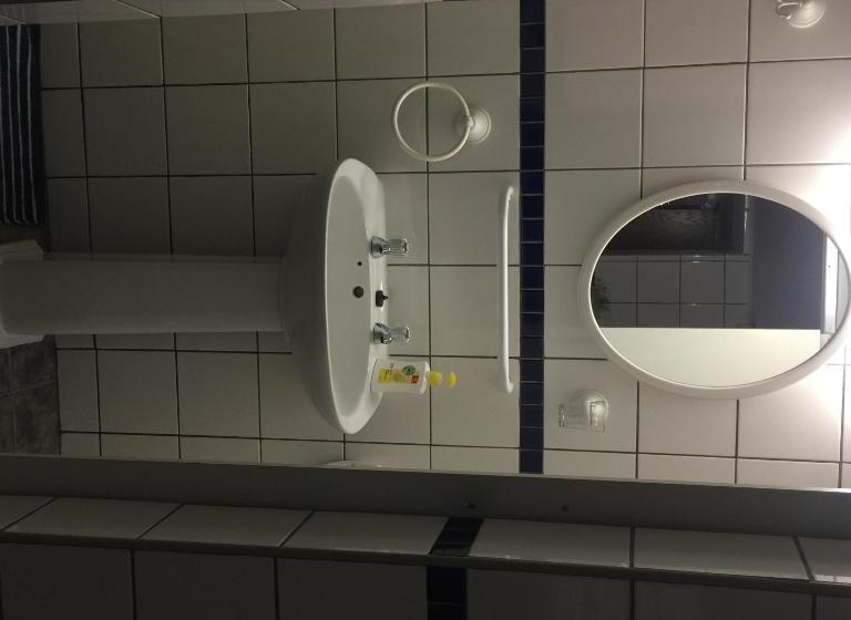 بنسيون Vue Port