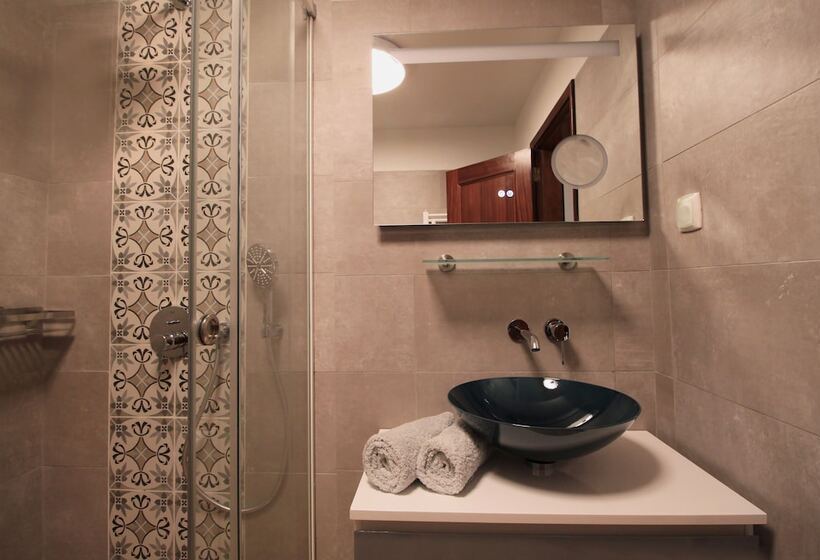 Quinta Da Luz  A Luxury Boutique B&b