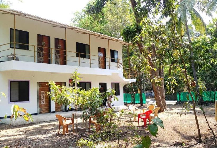 منتجع Lotus Cottage