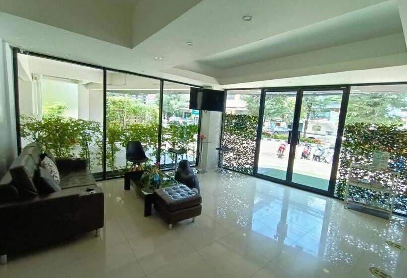 Tisa Hotel Udonthani