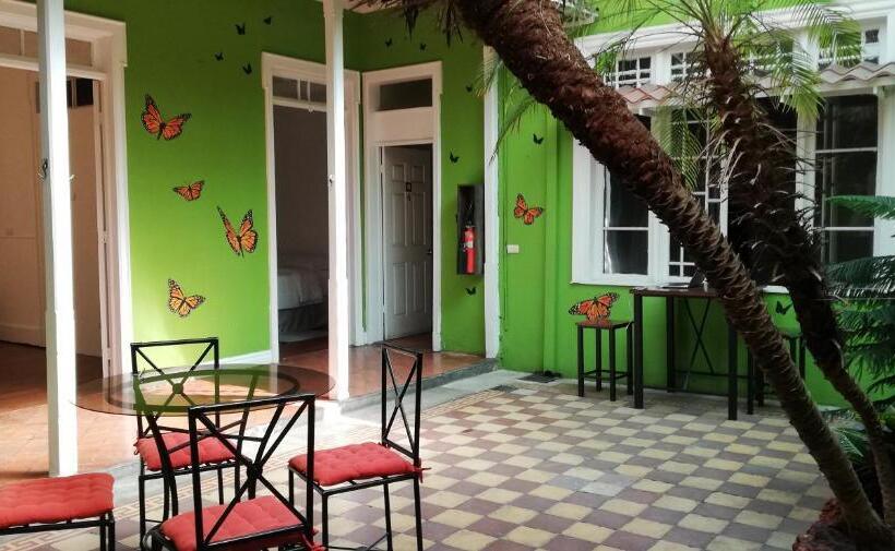 Общежитие Casa Mayela Guest House