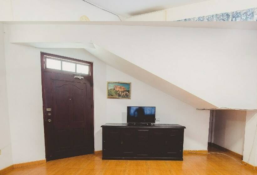 호스텔 Marina Bay Apartments