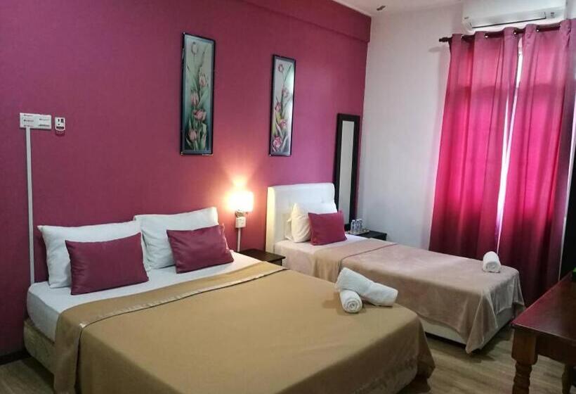 فندق صغير Sura Inn